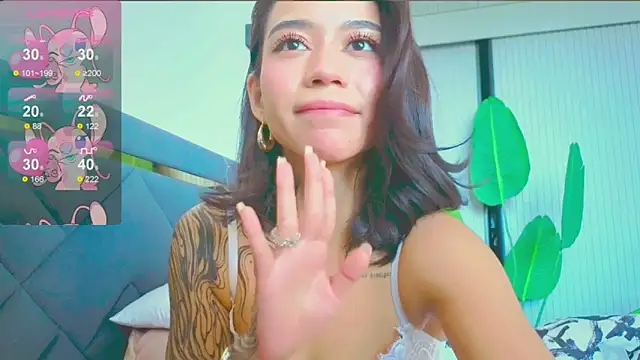Mia_Tin's Webcam Show