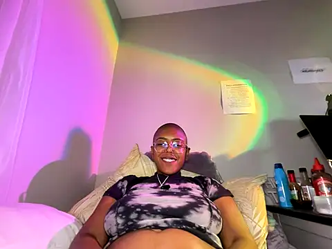 aliasyourfav's Webcam Show