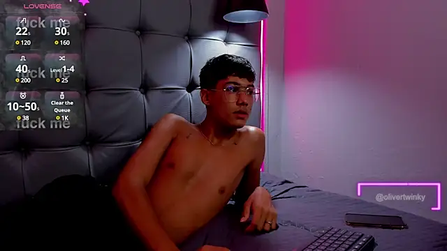 OliverTwinky's Webcam Show