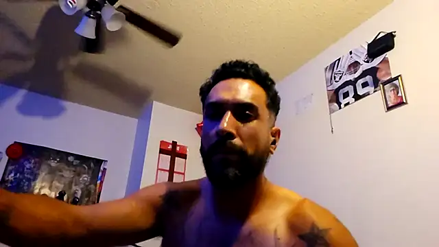 Forbidden_daddy's Webcam Show