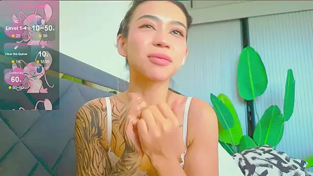 Mia_Tin's Webcam Show