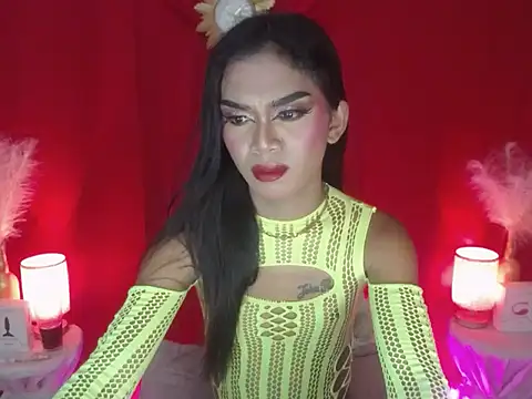 horsecock_isinthehouse's Webcam Show