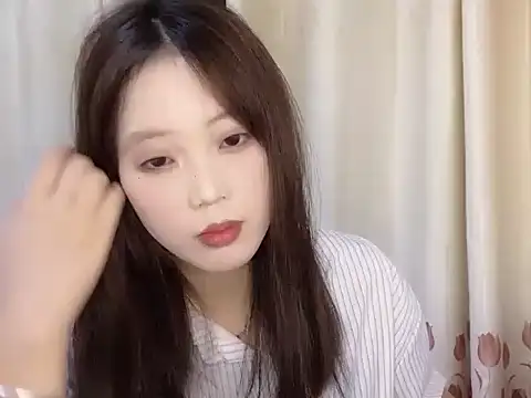 美女BingBing887在线直播
