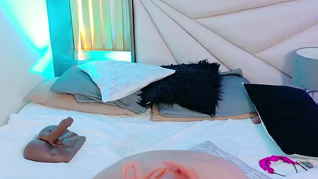LilyyBigAss Live Sex Cams