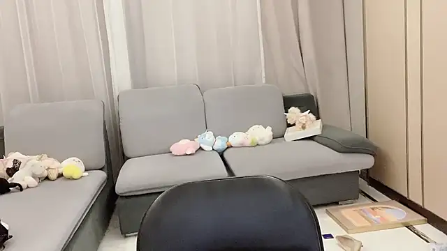 美女Moonccoi在线直播