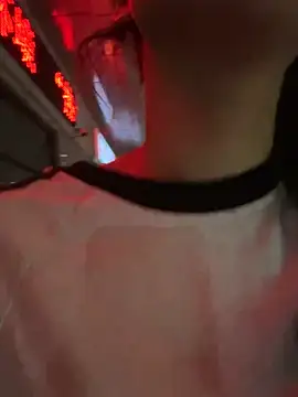 美女Adora188在线直播