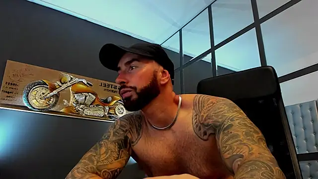 AronGrant's Webcam Show