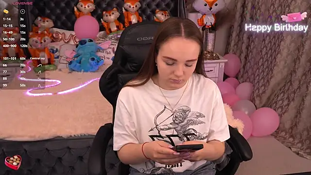 FoxyShy's Webcam Show