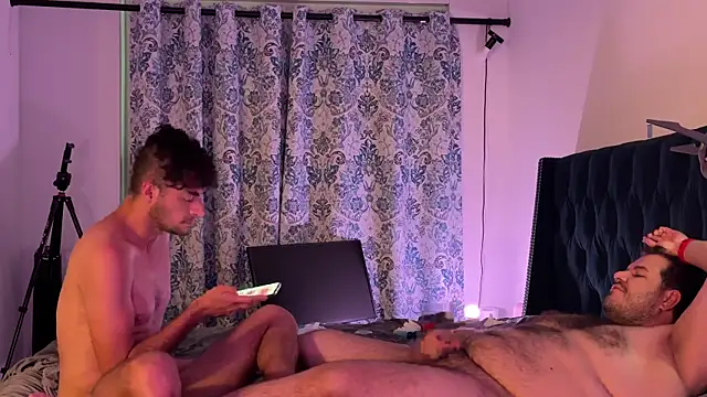 bearcloudcomputa's Webcam Show