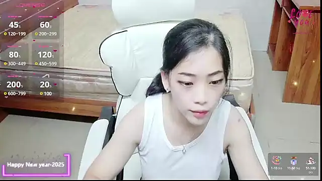 美女xiaoxia-2025在线直播