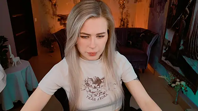AdelLoys Live Sex Cams