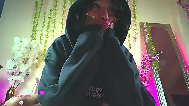-NOBU-'s Webcam Show