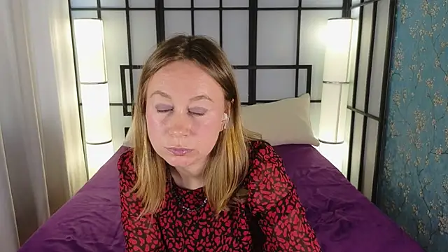 BrookeEvans' Webcam Show