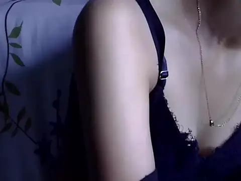 Reena_rai's Webcam Show