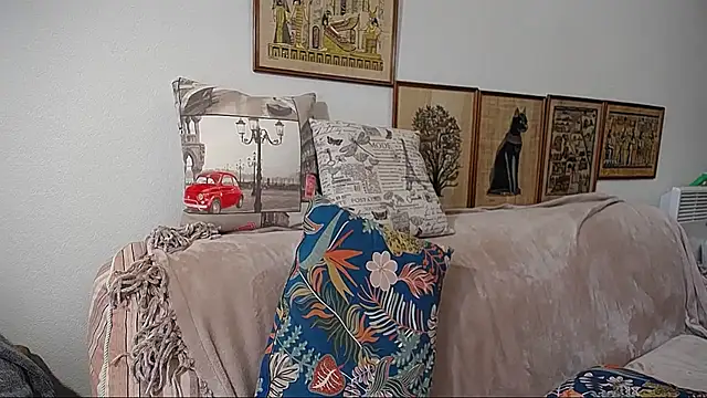 SquirtyEleanor's Webcam Show