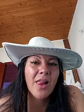 karla_valk1's Webcam Show