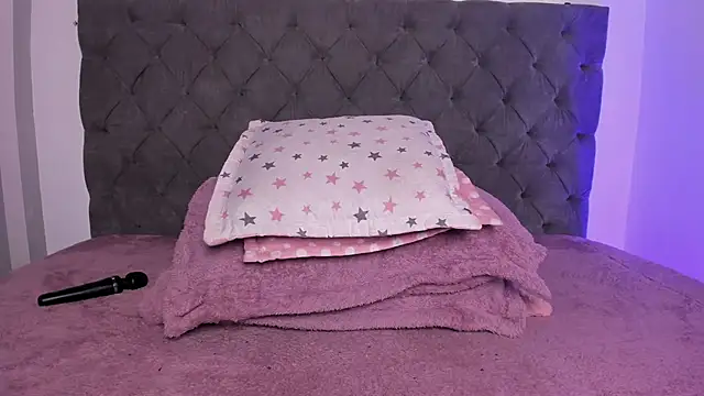 Alahia_Am's Webcam Show