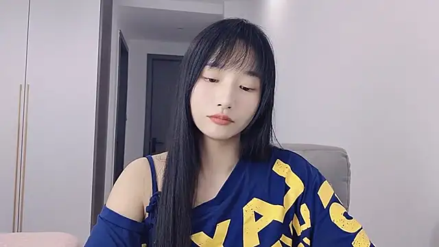 Lisa-3333's Webcam Show