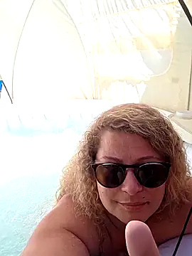 tipiwouanee's Webcam Show