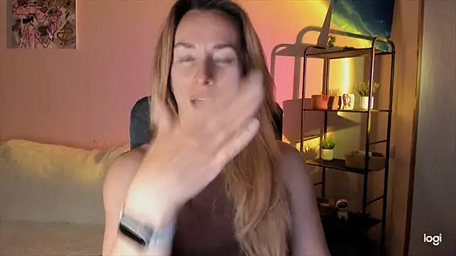 RebeccaMartinez's Webcam Show
