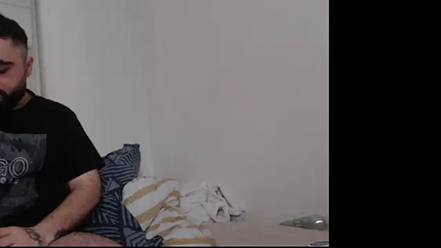 ItsmeeeDk's Webcam Show