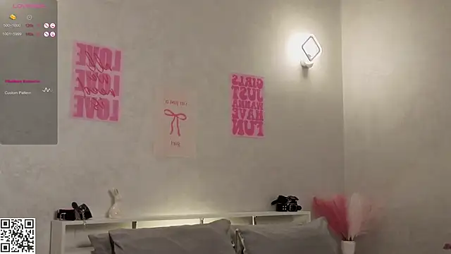 lilisstar's Webcam Show