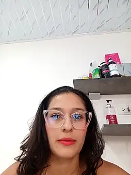 Ary-18 Webcam-Show