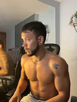 ARON_TAYLER01's Webcam Show