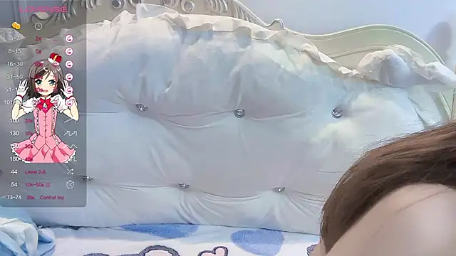 美女Yaooooo-Y在线直播