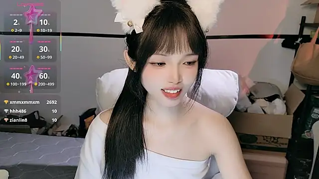 美女XueNi-888在线直播