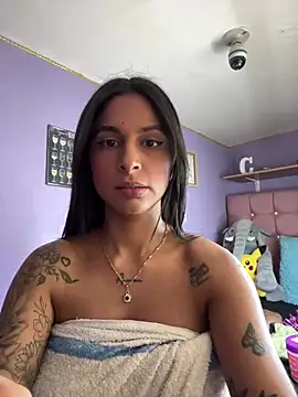 charlotte_stevenss_'s Webcam Show