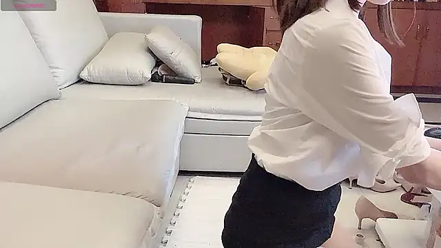 美女ruoling_19在线直播