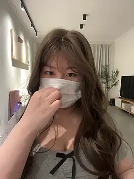 美女zerollllll在线直播