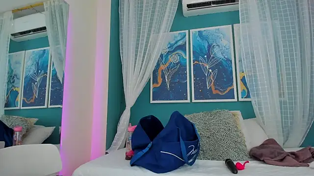 TianaReedd 网络视讯表演