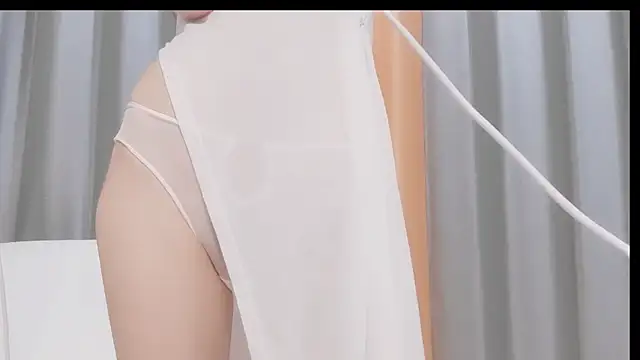 美女XiaoJiu888在线直播