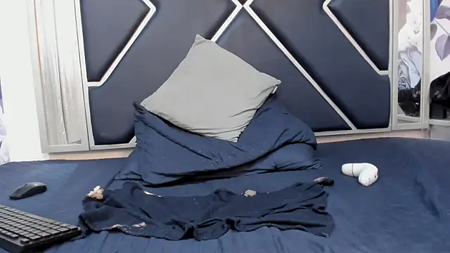 LatinaHoleQueen Live Sex Cams