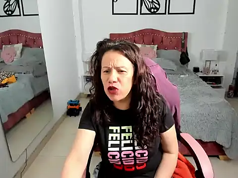 Marie_Mature Live Sex Cams