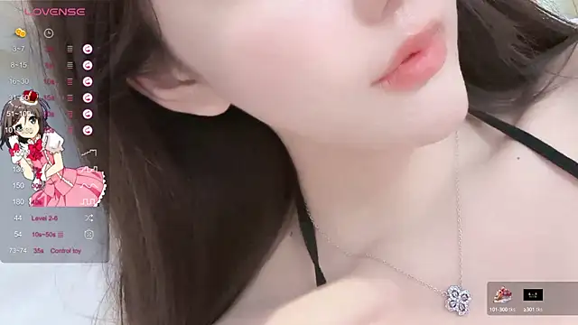 美女Yaooooo-Y在线直播