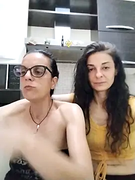 luciaegraziella's Webcam Show