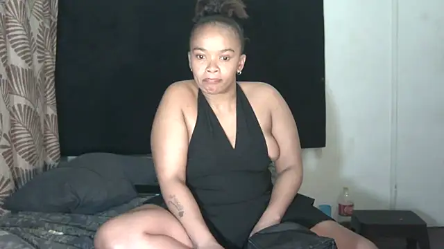 Naartjie22 Live Sex Cams
