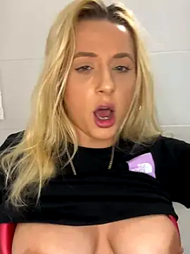 Strongqueen's Webcam Show
