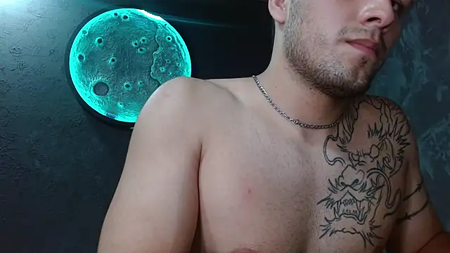 Webkamerová show tonilars