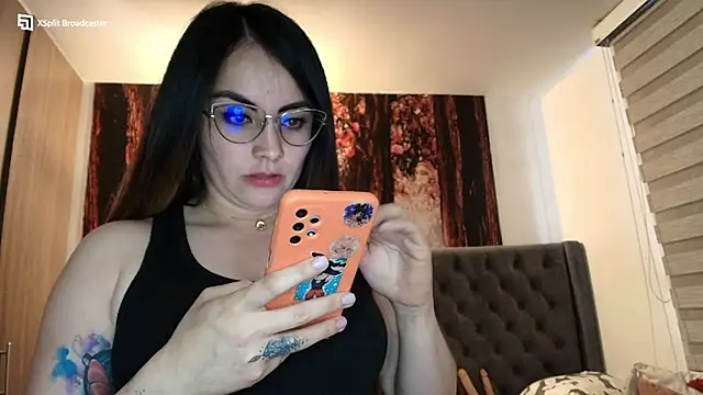 sofia23dirty's Webcam Show