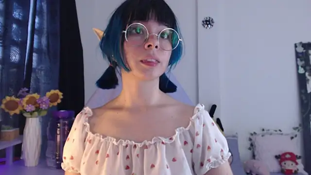 YUKII-UWU's Webcam Show