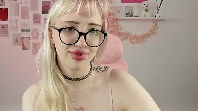 milkMorii's Webcam Show