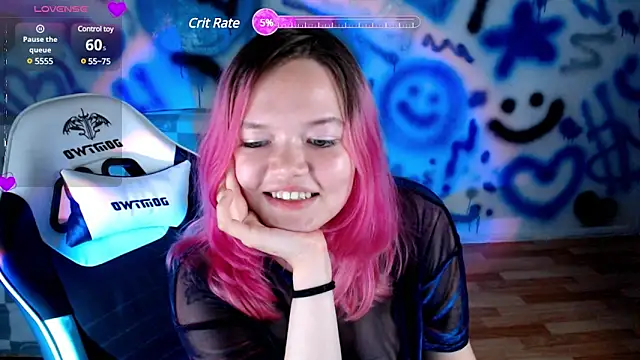 mary_lunar's Webcam Show