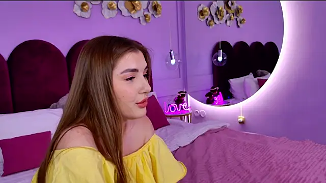 LeyaSharm Live Sex Cams