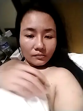 美女zzyq101在线直播