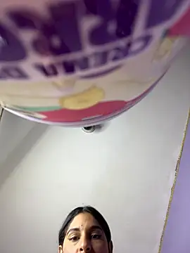 charlotte_stevenss_'s Webcam Show