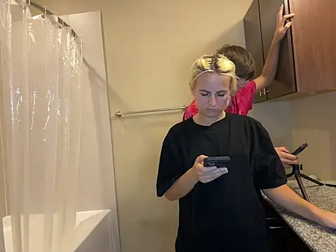girlfriendmissy's Webcam Show